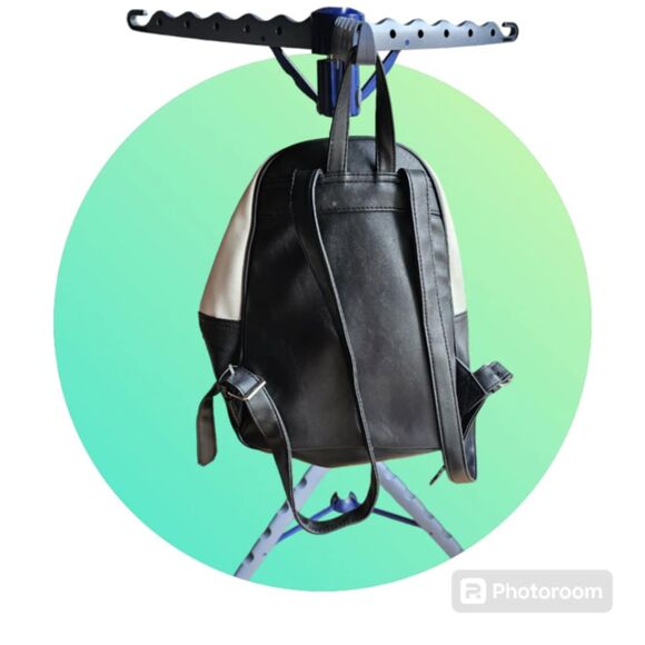 Icing Mini‎ Backpack Purse - Picture 2 of 2